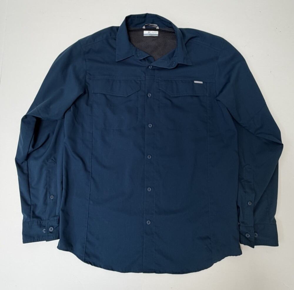 Men’s Size Small Columbia Brand Ocean Blue Tech Style Button Down Shirt